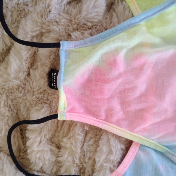 Colorful Tie-Dye Tank and Shorts Set - Picture 6 of 6